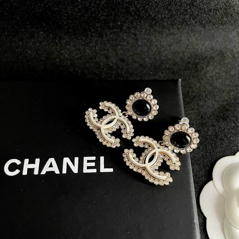 Chanel Earring 08yxs217
